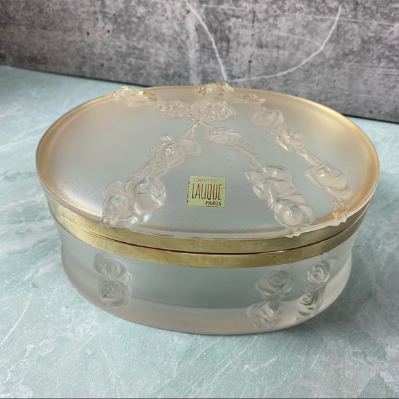 Lalique Other - Lalique Coppelia Trinket Dresser Box Oval hinged with gold tone hardware France
